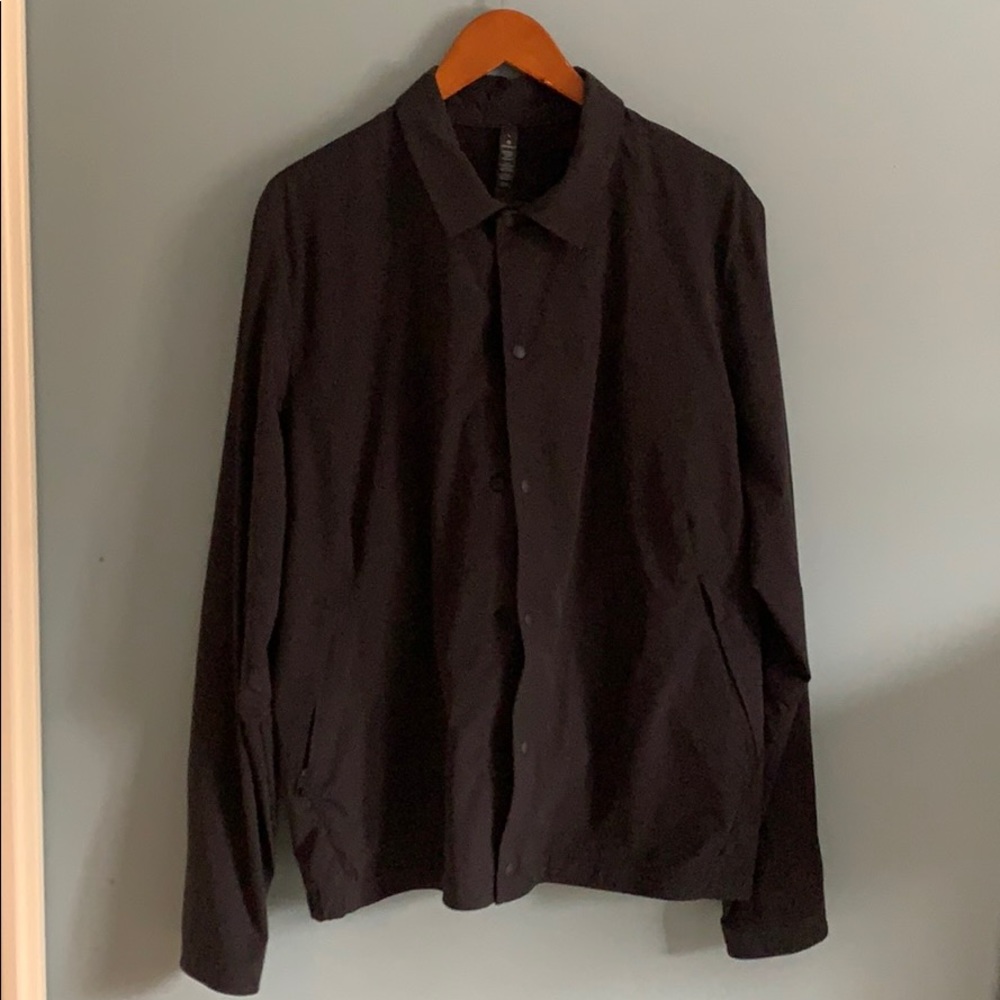 LULULEMON COLLARED JACKET